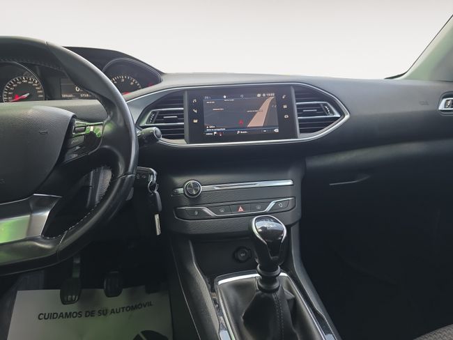 Peugeot 308 5P Style BlueHDi 100 S&S 6 Vel. MAN  - Foto 9