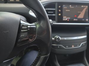 Peugeot 308 5P Style BlueHDi 100 S&S 6 Vel. MAN  - Foto 25