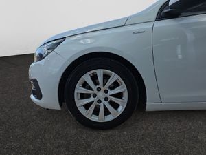 Peugeot 308 5P Style BlueHDi 100 S&S 6 Vel. MAN  - Foto 41
