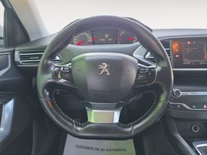 Peugeot 308 5P Active BlueHDi 100 S&S  - Foto 21