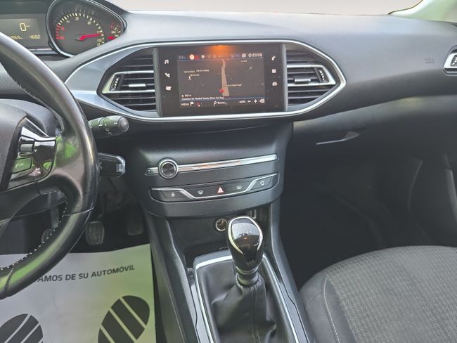 Peugeot 308 5P Active BlueHDi 100 S&S  - Foto 10