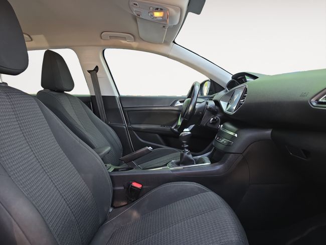 Peugeot 308 5P Active BlueHDi 100 S&S  - Foto 13