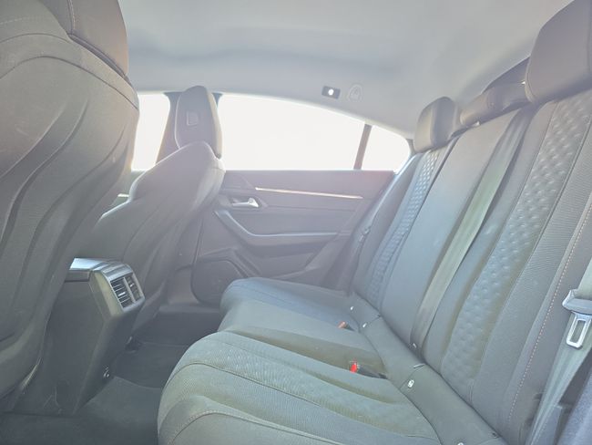 Peugeot 508 5P Active Pack BlueHDi 130 S&S EAT8  - Foto 11