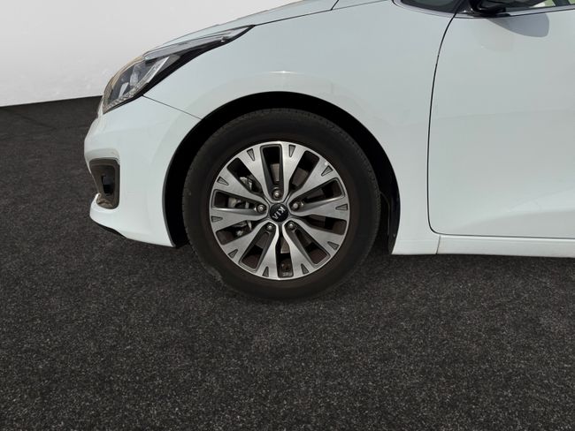 Kia Ceed 1.4 CVVT 74kW (100CV)  - Foto 21