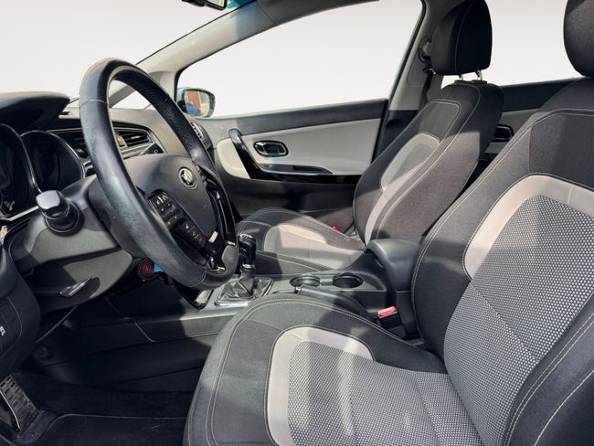 Kia Ceed 1.4 CVVT 74kW (100CV)  - Foto 8