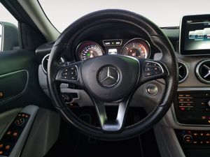 Mercedes 200 GLA 200 d Urban  - Foto 17