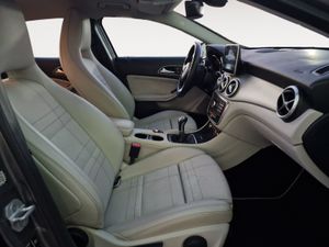 Mercedes 200 GLA 200 d Urban  - Foto 23