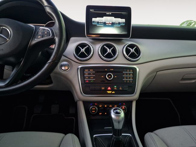 Mercedes 200 GLA 200 d Urban  - Foto 12