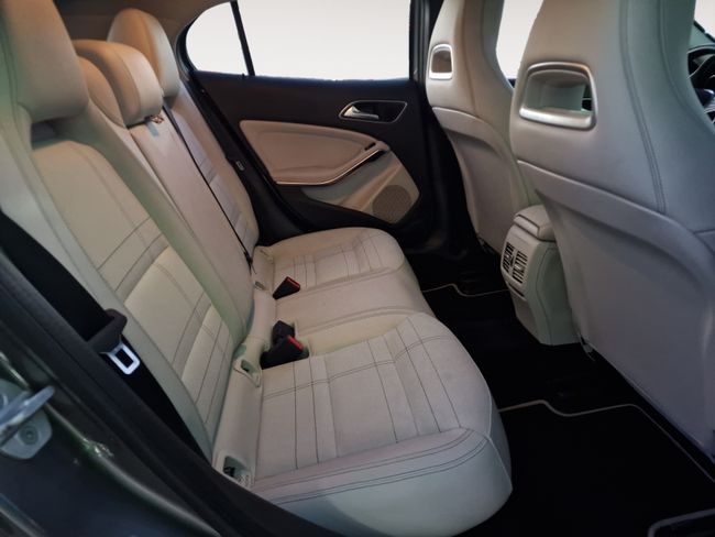 Mercedes 200 GLA 200 d Urban  - Foto 11