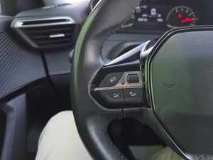 Peugeot 2008 Active BlueHDI 81kW (110CV)  - Foto 31