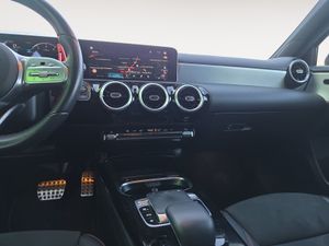 Mercedes Clase A A 250 4MATIC  - Foto 21