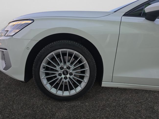 Audi A3 Sportback 30 TFSI 81kW (110CV) S tronic  - Foto 20