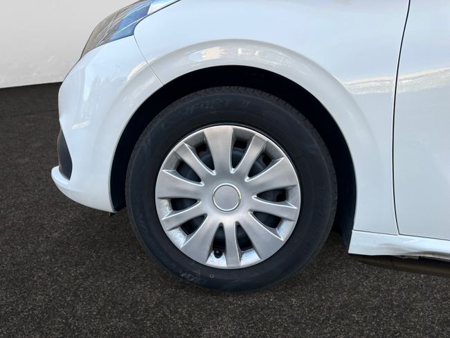 Peugeot 208 5P STYLE S 1.6 BlueHDi 73KW (100CV)  - Foto 21