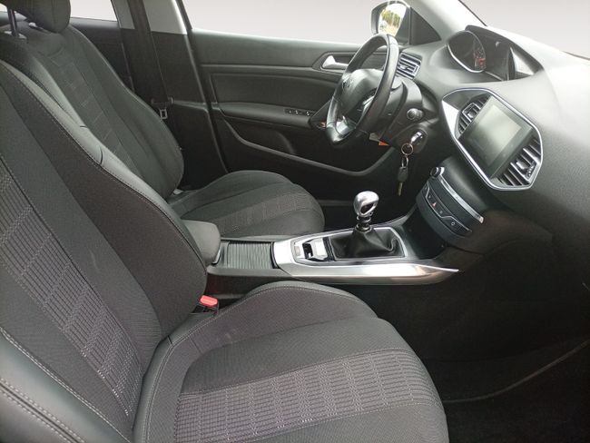 Peugeot 308 5p Allure 1.2 PureTech 81KW (110CV)  - Foto 13