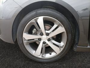 Peugeot 308 5p Allure 1.2 PureTech 81KW (110CV)  - Foto 39