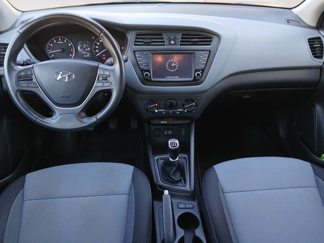 Hyundai i20 1.2 MPI Klass  - Foto 8