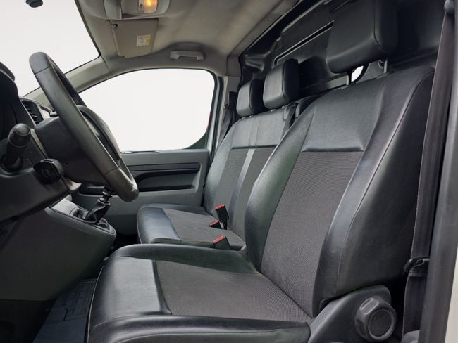 Toyota Proace City 1.5D 96kW (130CV) VX L1  - Foto 8
