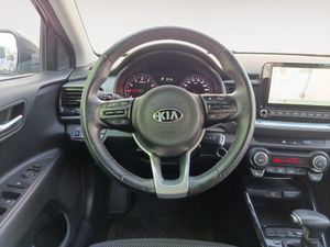 Kia Stonic 1.0 T-GDi 88kW (120CV) MHEV GT Line DCT  - Foto 17