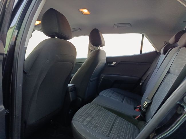 Kia Stonic 1.0 T-GDi 88kW (120CV) MHEV GT Line DCT  - Foto 13