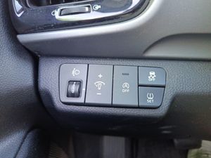 Kia Stonic 1.0 T-GDi 88kW (120CV) MHEV GT Line DCT  - Foto 35