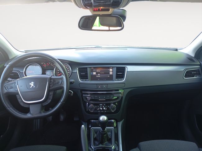 Peugeot 508 Allure 2.0 BlueHDi 110KW (150CV)  - Foto 9