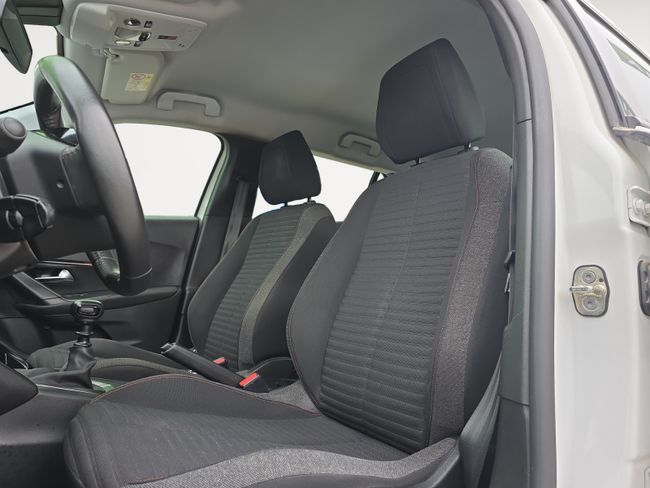 Peugeot 2008 Active Pack BlueHDI 81kW (110CV)  - Foto 8