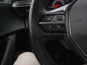 Peugeot 2008 Active Pack BlueHDI 81kW (110CV)  - Foto 31