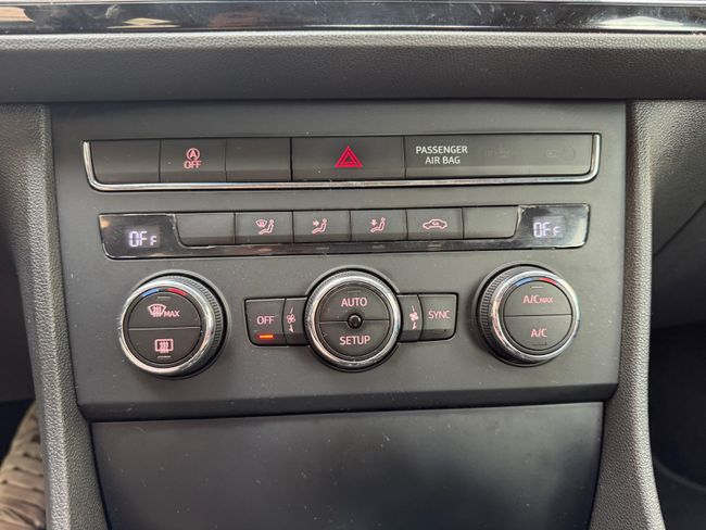 Seat Leon 1.6 TDI 105cv Reference  - Foto 16