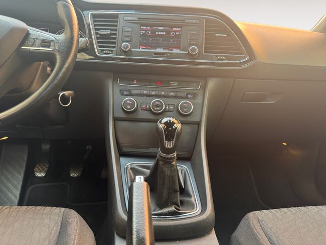 Seat Leon 1.6 TDI 105cv Reference  - Foto 12