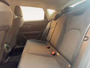 Seat Leon 1.6 TDI 105cv Reference  - Foto 19