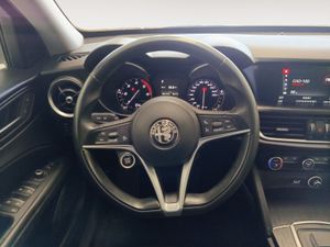 Alfa Romeo Stelvio 2.2 Diésel 110kW (150CV) Stelvio RWD  - Foto 17
