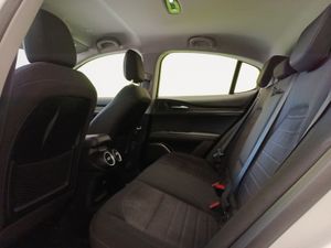 Alfa Romeo Stelvio 2.2 Diésel 110kW (150CV) Stelvio RWD  - Foto 19