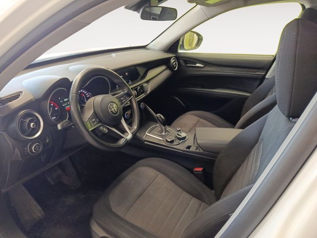 Alfa Romeo Stelvio 2.2 Diésel 110kW (150CV) Stelvio RWD  - Foto 8