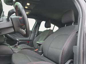 Ford Focus 1.0 Ecoboost MHEV 92kW ST-Line  - Foto 13