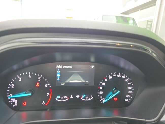Ford Focus 1.0 Ecoboost MHEV 92kW ST-Line  - Foto 16