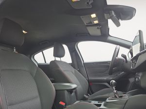 Ford Focus 1.0 Ecoboost MHEV 92kW ST-Line  - Foto 23