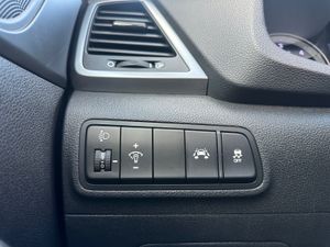 Hyundai Tucson 2.0 CRDi 100kW (136CV) BD Tecno Sky 4x2  - Foto 37