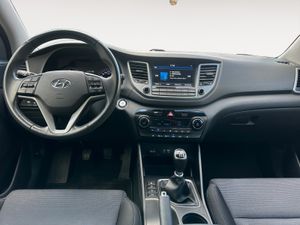 Hyundai Tucson 2.0 CRDi 100kW (136CV) BD Tecno Sky 4x2  - Foto 15