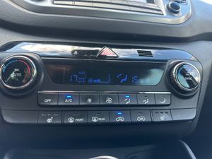 Hyundai Tucson 2.0 CRDi 100kW (136CV) BD Tecno Sky 4x2  - Foto 27