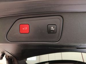 Peugeot 3008 Hybrid 225 e-EAT8 GT Pack  - Foto 35