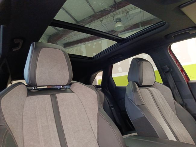 Peugeot 3008 Hybrid 225 e-EAT8 GT Pack  - Foto 13