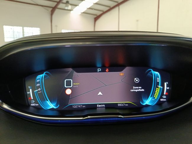 Peugeot 3008 Hybrid 225 e-EAT8 GT Pack  - Foto 14