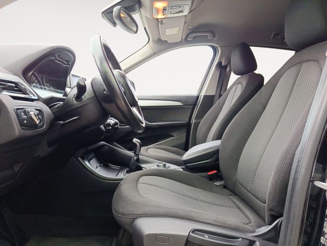 BMW X1 sDrive18d  - Foto 8