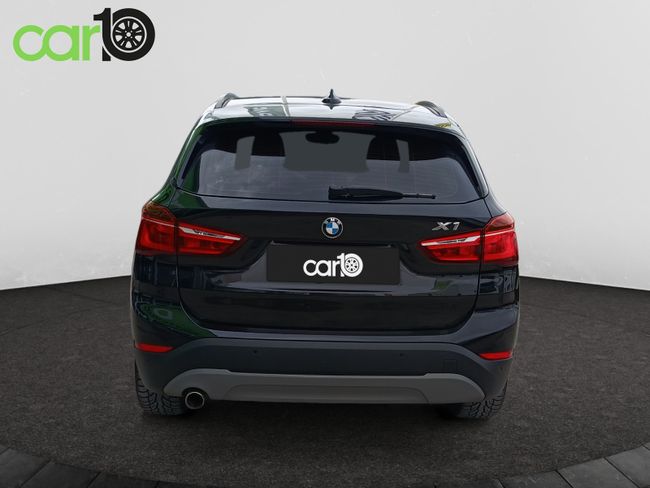 BMW X1 sDrive18d  - Foto 4