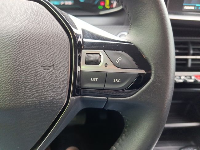 Peugeot e-208 Eléctrico GT  - Foto 17