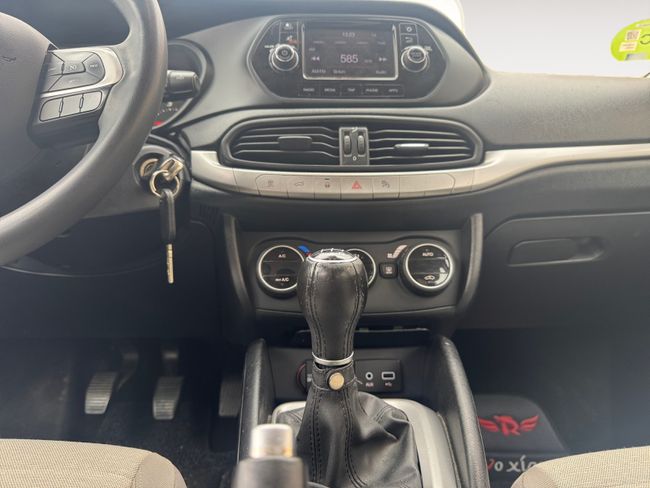 Fiat Tipo 1.3 16v Easy 95 CV diesel Multijet II  - Foto 12