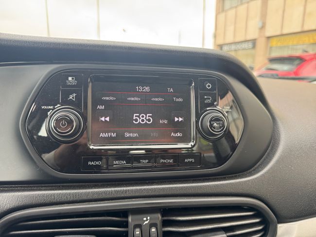 Fiat Tipo 1.3 16v Easy 95 CV diesel Multijet II  - Foto 19