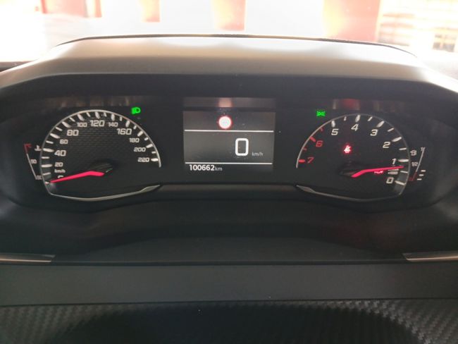 Peugeot 2008 Allure Pack BlueHDI 81kW (110CV)  - Foto 16