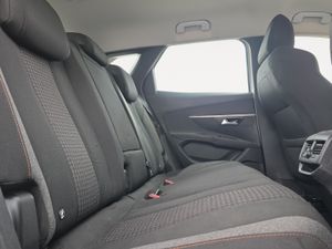 Peugeot 3008 1.5 BlueHDi 96kW (130CV) S&S Active Pack  - Foto 19