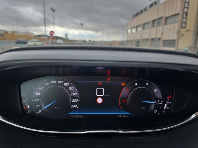 Peugeot 3008 1.5 BlueHDi 96kW (130CV) S&S Active Pack  - Foto 16